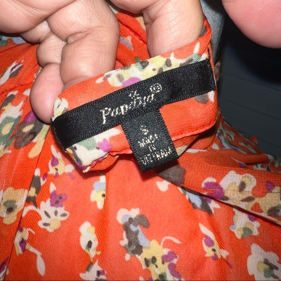 ⭐️🌺⭐️Blouse with flowers prints for  women. - Picture 6 of 7